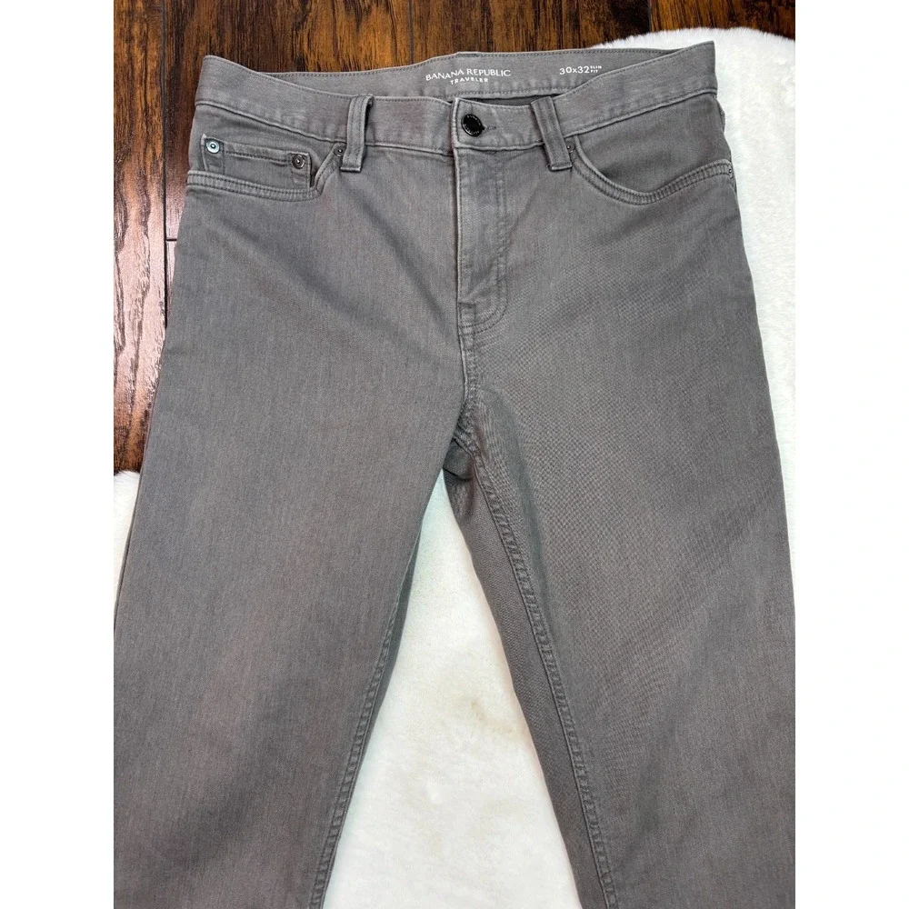 Banana Republic Men's‎ Travelers Jeans 30x32 Gray Slim Leg Stretch